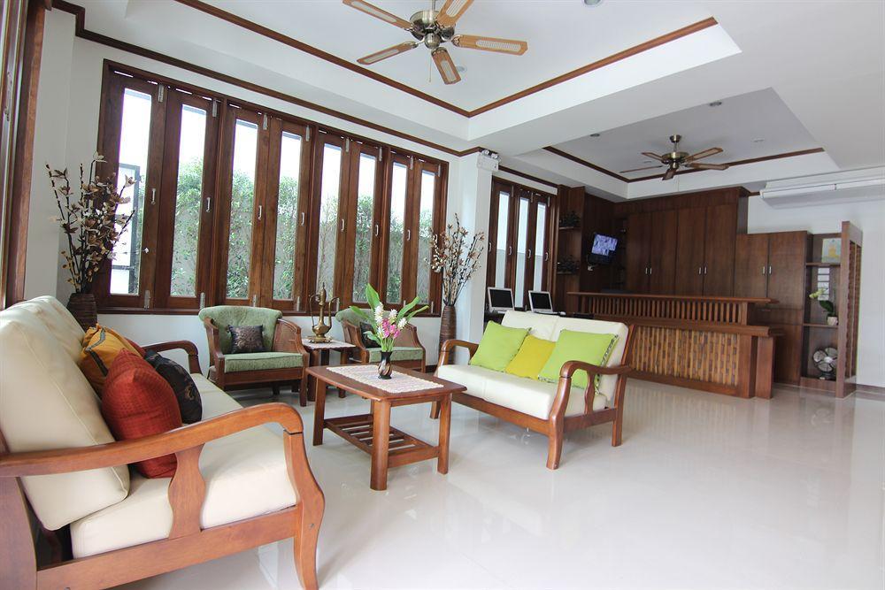 Hotel Cozytel Chiangmai Chiang Mai Esterno foto