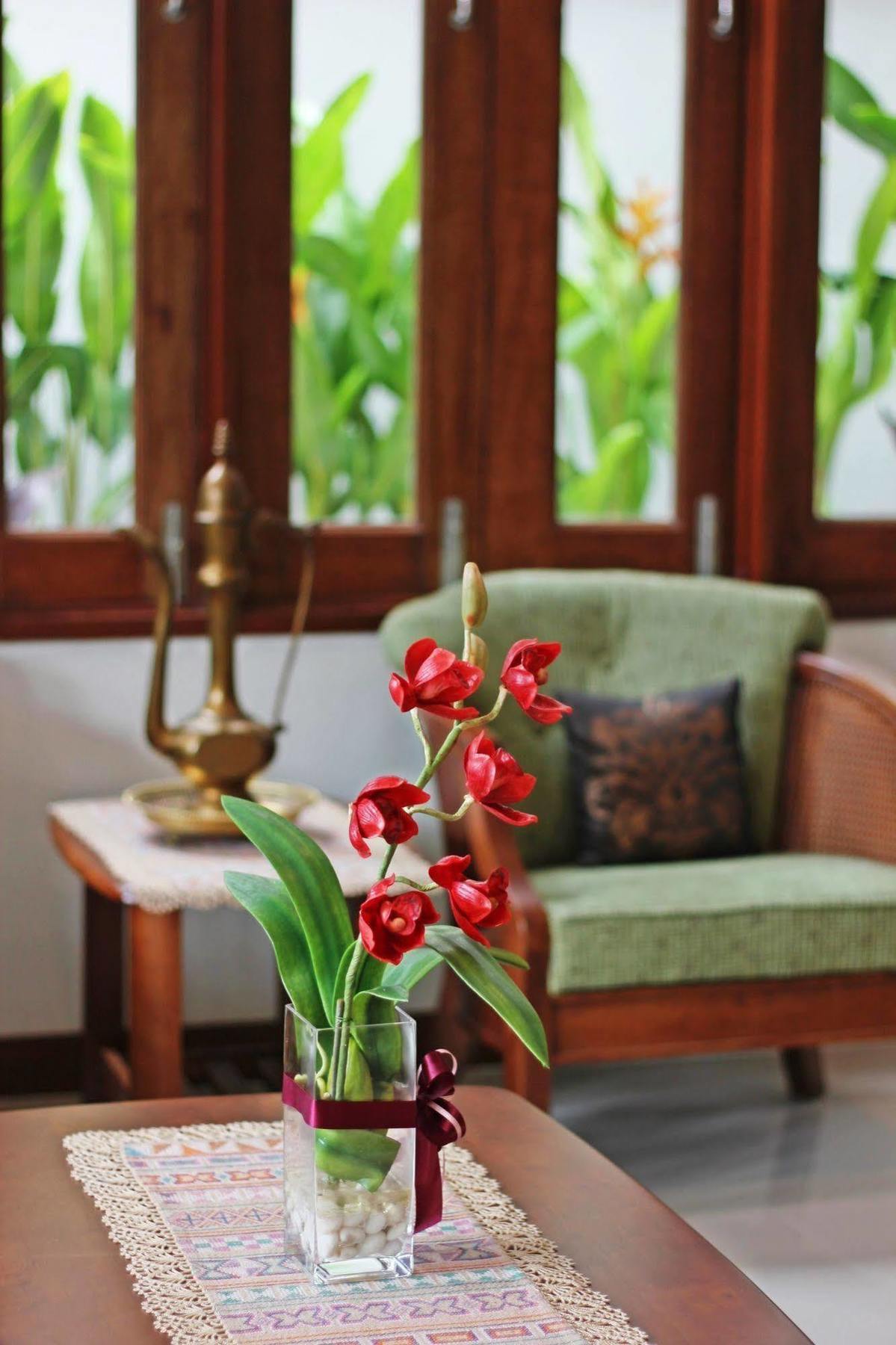 Hotel Cozytel Chiangmai Chiang Mai Esterno foto