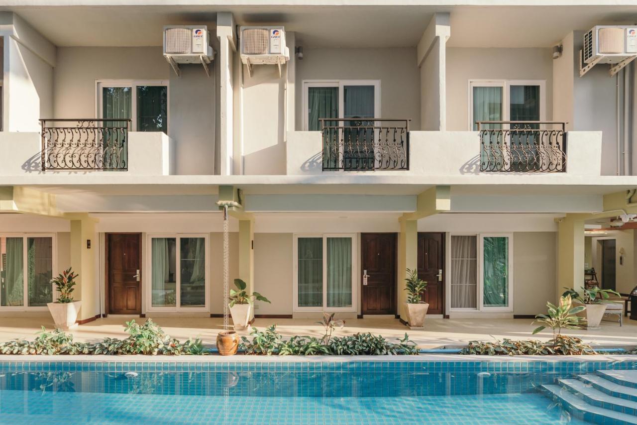 Hotel Cozytel Chiangmai Chiang Mai Esterno foto