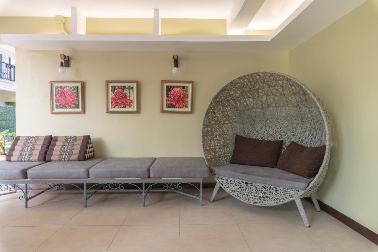 Hotel Cozytel Chiangmai Chiang Mai Esterno foto