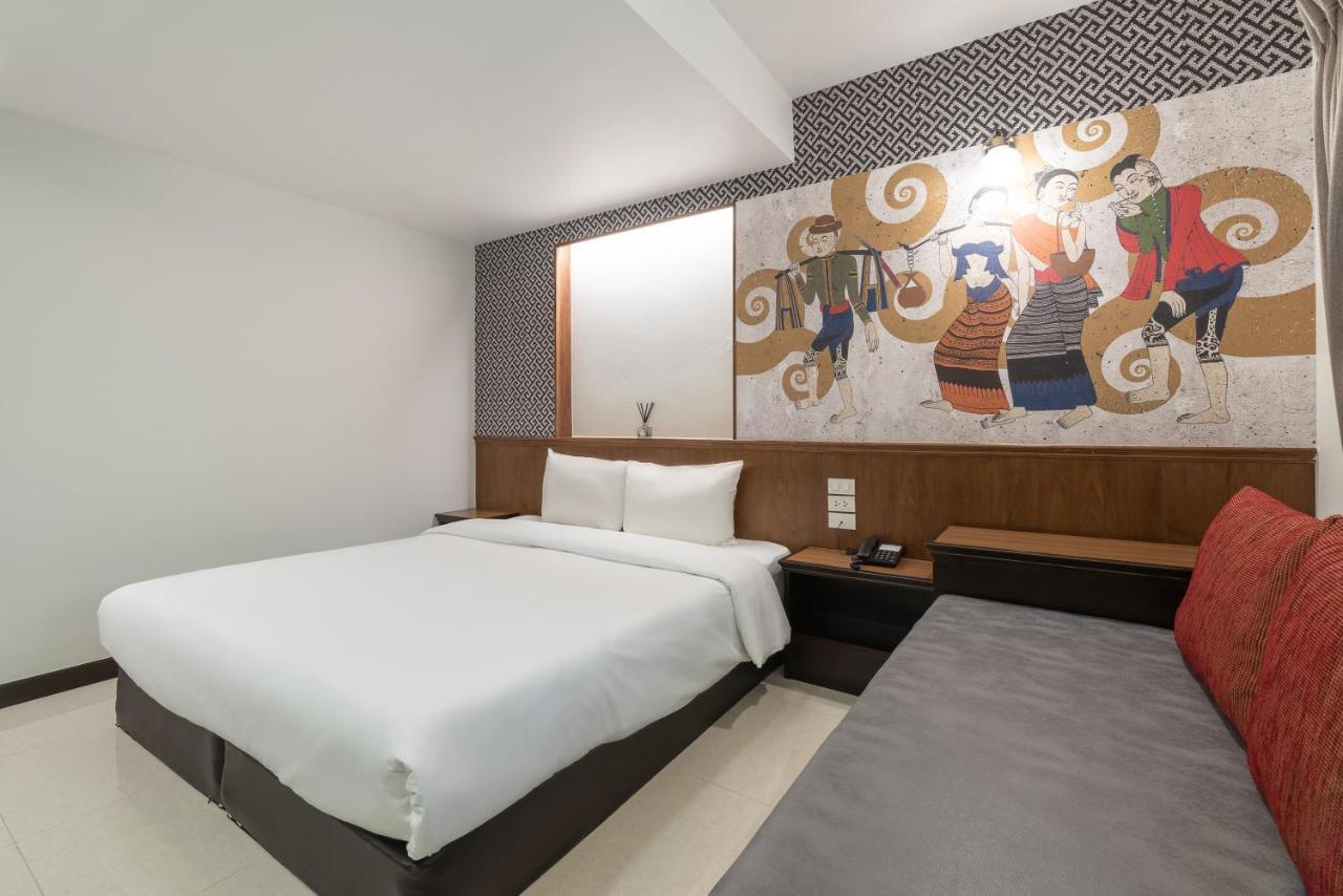 Hotel Cozytel Chiangmai Chiang Mai Esterno foto